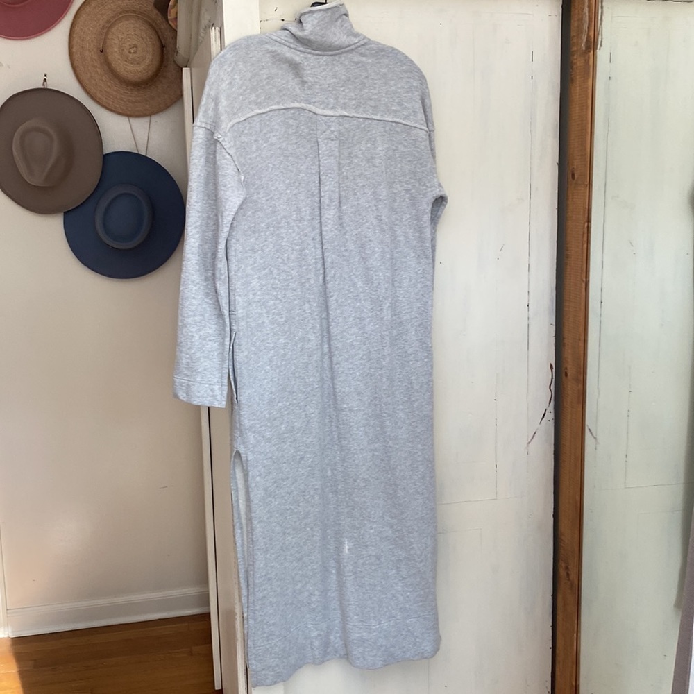 Free People - Picture 6 of 10